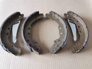 MK1 Caddy Rear Brake Shoes